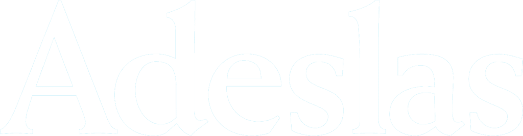 Logo Adeslas seguro médico estudiantes internacionales